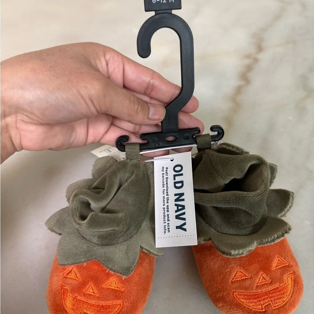 Old Navy Orange Pumpkin Baby Slippers